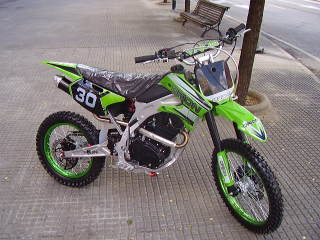 AGB 30 AGB 30